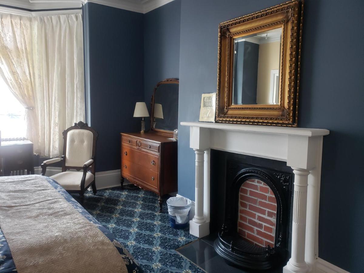 The Roses Heritage Inn St. John's Esterno foto