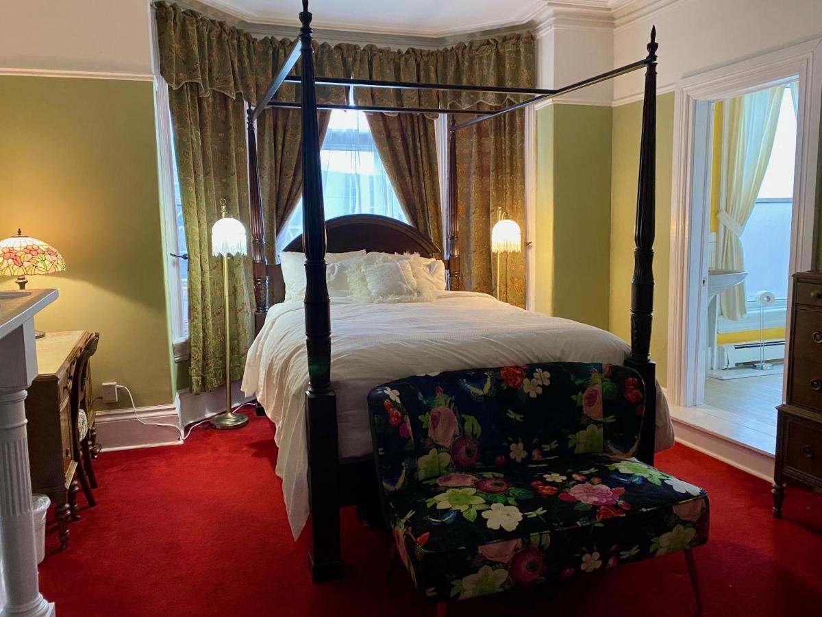 The Roses Heritage Inn St. John's Esterno foto