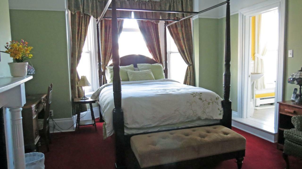 The Roses Heritage Inn St. John's Esterno foto